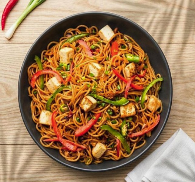 Paneer Schewan Noodle